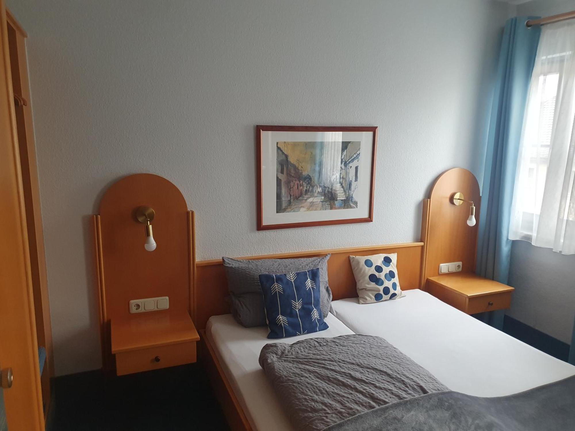 Gasthaus Krone Wiesentheid Bagian luar foto